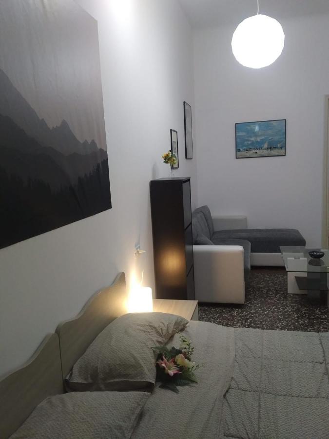 Wow Home - 175 Mq - Posteggio Privato - Davanti Porto Traghetti - Fino A 10 Posti Letto 热那亚 外观 照片